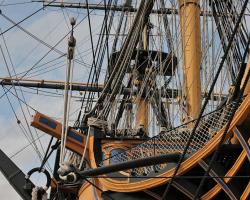 HMS Victory - самый старый строевой корабль в мире (44 фото)